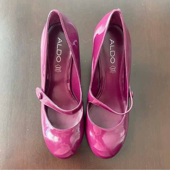 Aldo Purple Patent Heels - Picture 2 of 4